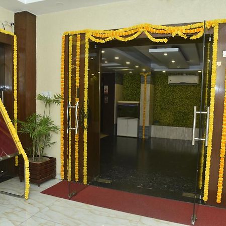 Aalcajars Inn Patna  Exteriör bild